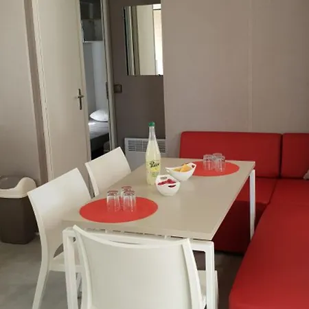 Camping Mobil Home, Animaux Admis - 6 Pers. - Api-1-52-2612