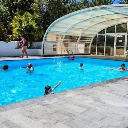 Mobil Home, Animaux Admis - 6 Pers. - Api-1-52-2612 * Le Château-dʼOléron